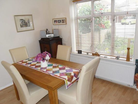 3 Bedroom Semi-Detac...